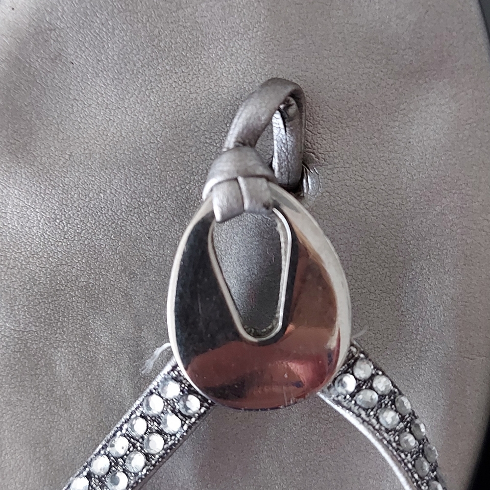 Sandals - Picture 4 of 5